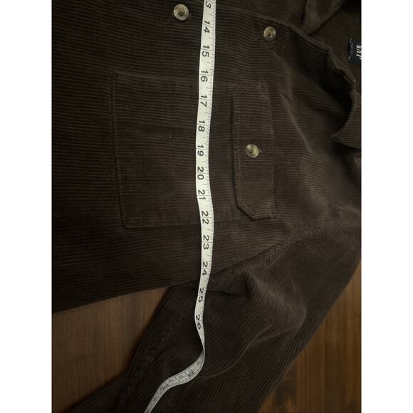 Gap Men’s XL Brown Corduroy Long Sleeve Button Front Shirt Barn Chores Jacket - Picture 5 of 6